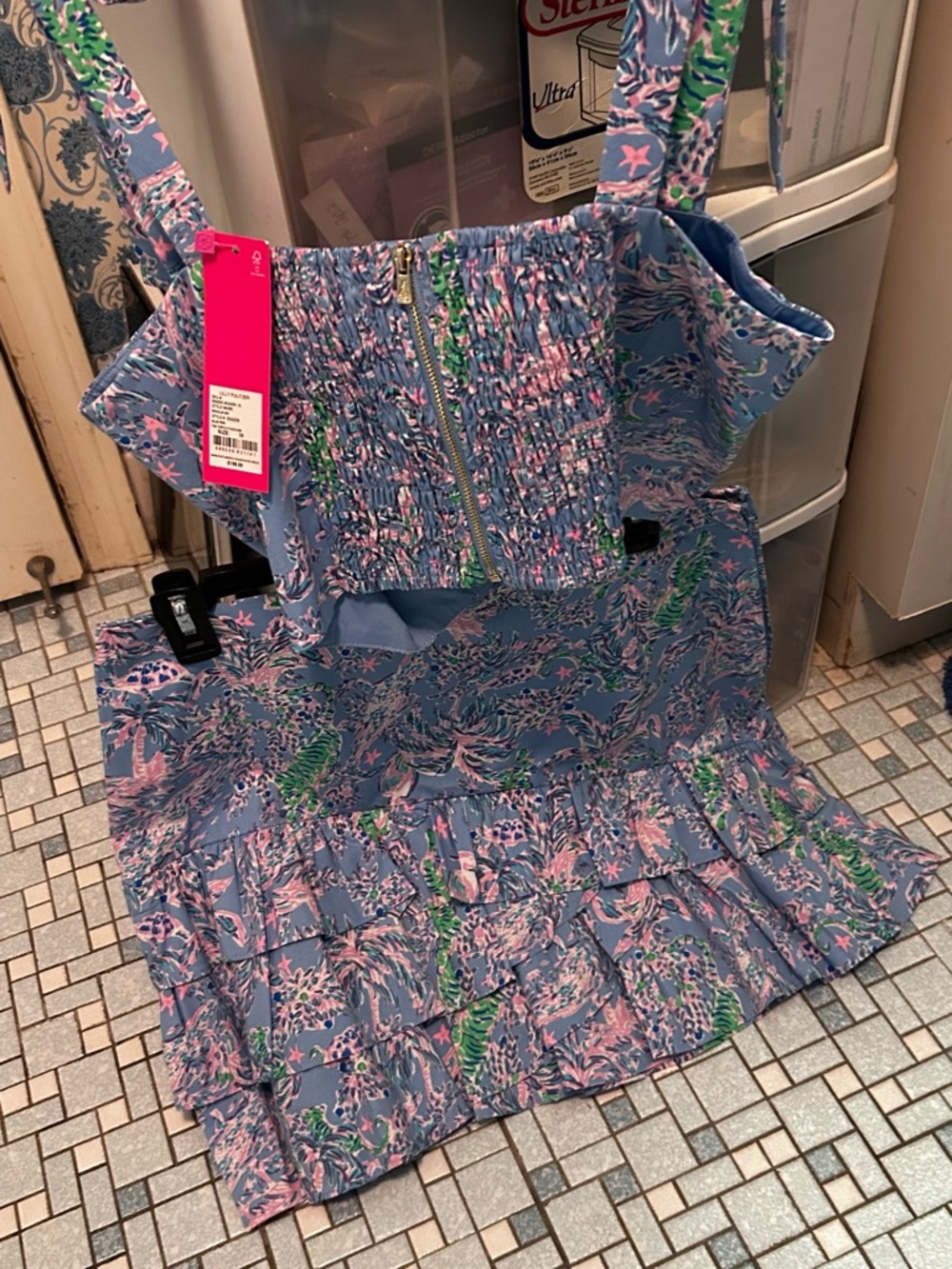 NWT- Lilly Pulitzer Sky Blue Floral print 2-piece crop top w/matching skirt S-10 - Picture 2 of 8